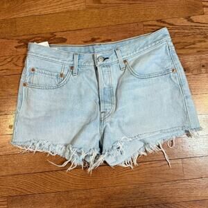 Levi’s Premium 501 Cutoff Denim Shorts Light Wash Raw Hem W30